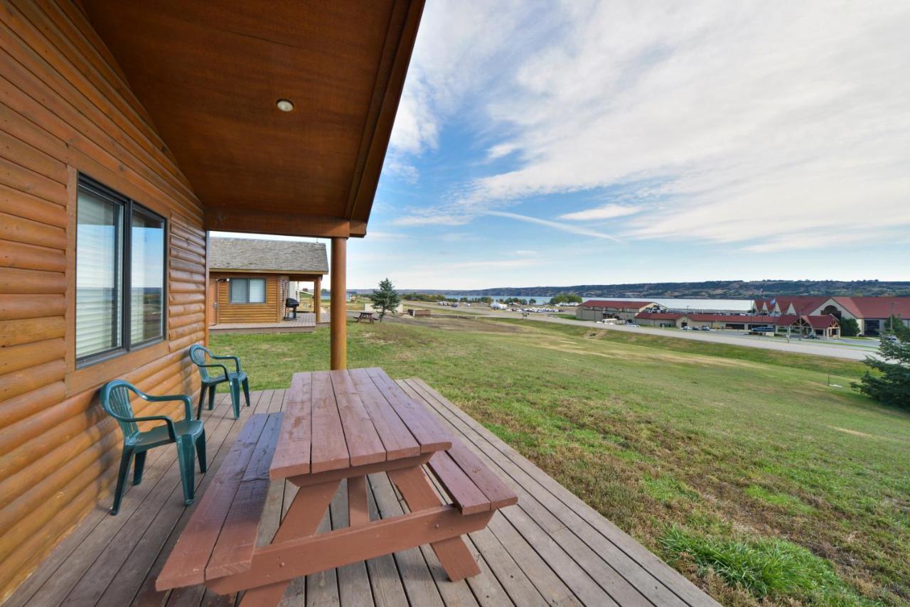 Arrowwood Resort At Cedar Shore Oacoma Exteriör bild